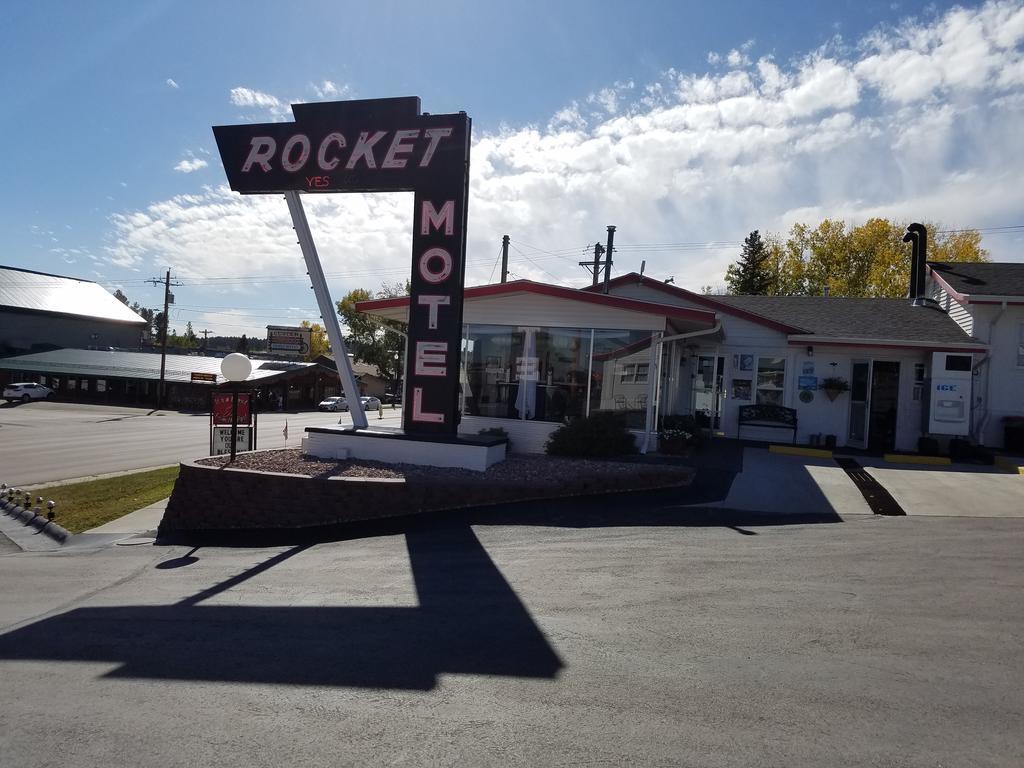 Rocket Motel Custer Exterior foto